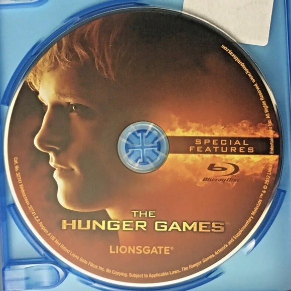 The Hunger Games Blu-ray 2 Disc Set Blu-Ray + Digital Copy Widescreen Movie MINT - Picture 7 of 13